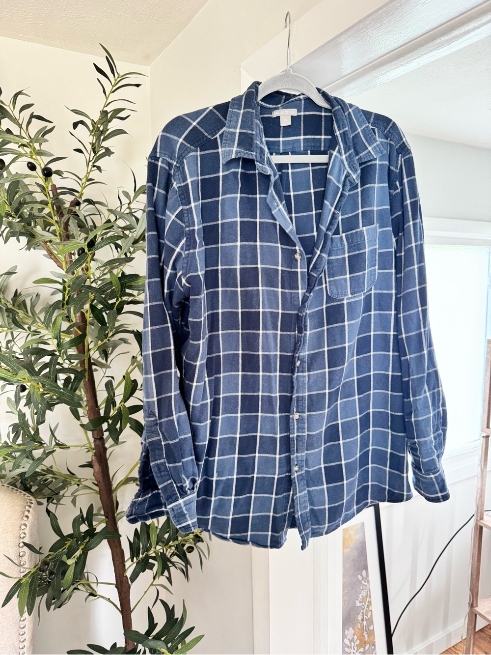Falls Creek Blue Windowpane Plaid Button-Up Shirt for Men’s XL